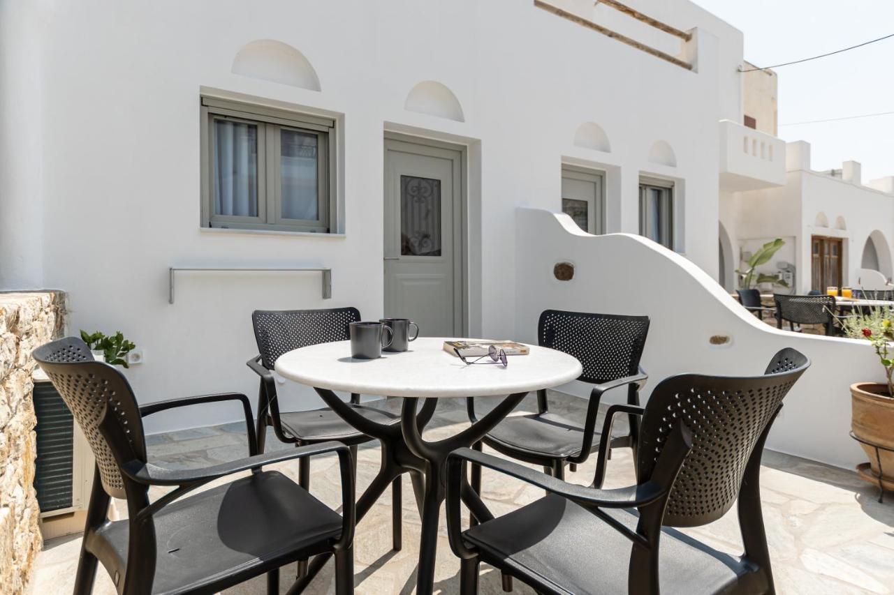 Adama'S Suites Naxos City Extérieur photo
