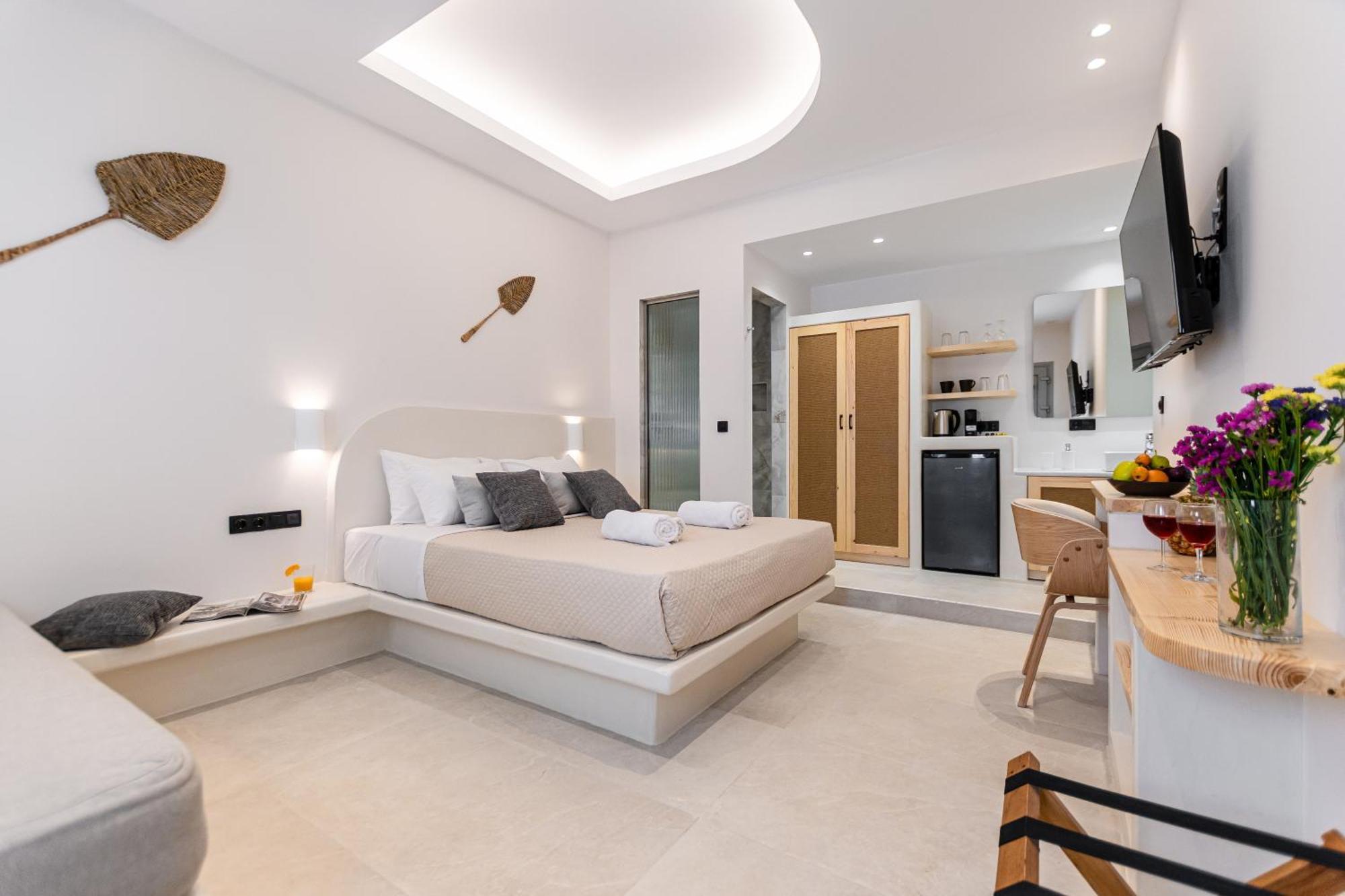 Adama'S Suites Naxos City Chambre photo